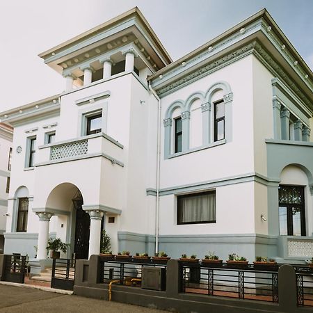 Vigo Hotel Плоєшті Екстер'єр фото