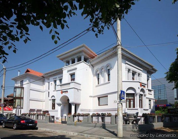 Vigo Hotel Плоєшті Екстер'єр фото