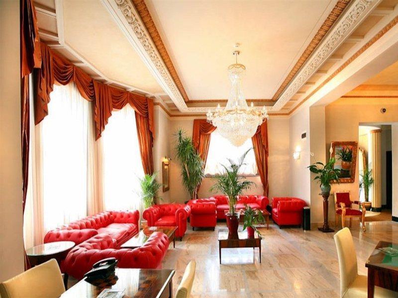 Vigo Hotel Плоєшті Екстер'єр фото