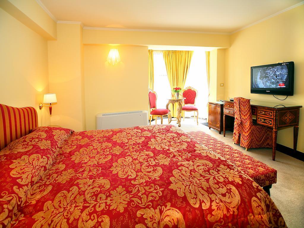 Vigo Hotel Плоєшті Номер фото